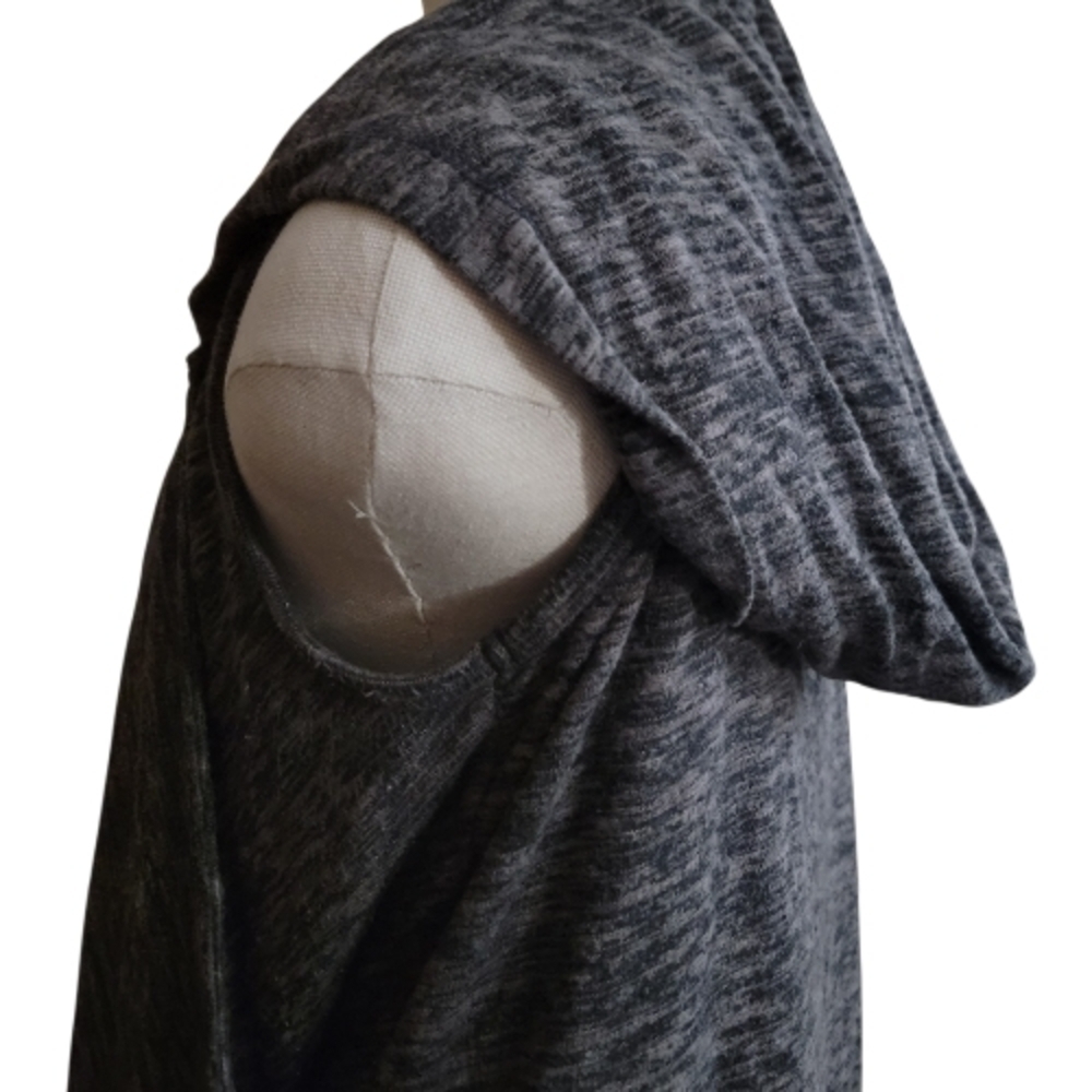 Splendid Sleeveless Draped Knit Long Vest W Hood in green/grey, Medium - Picture 3 of 7
